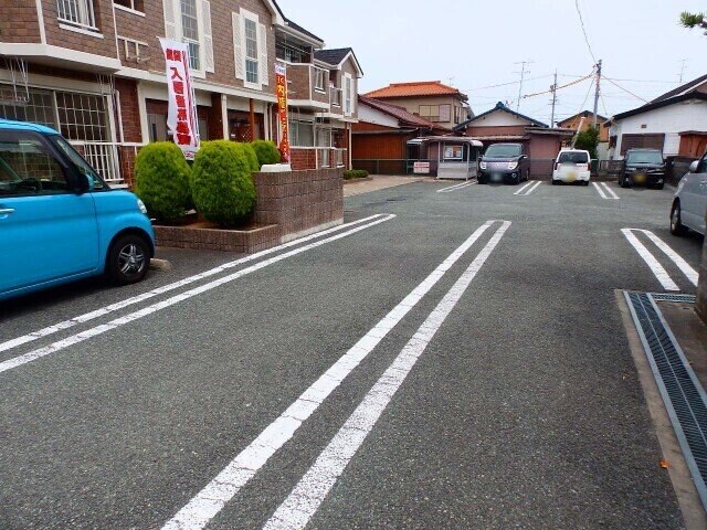 ミドル　アーティクルの物件外観写真