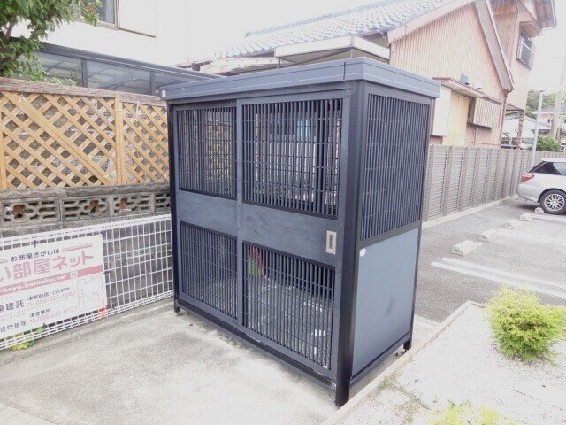 エスポワール　Ａ棟の物件外観写真