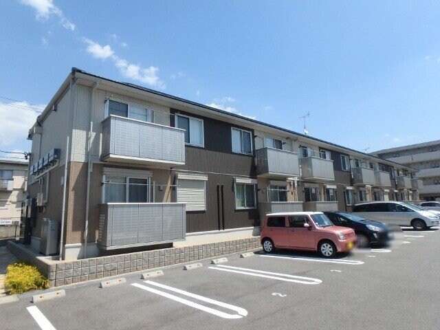 グレイスアベニュー一身田　Aの物件外観写真