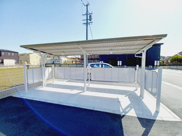 ラルース　Ｂの物件外観写真