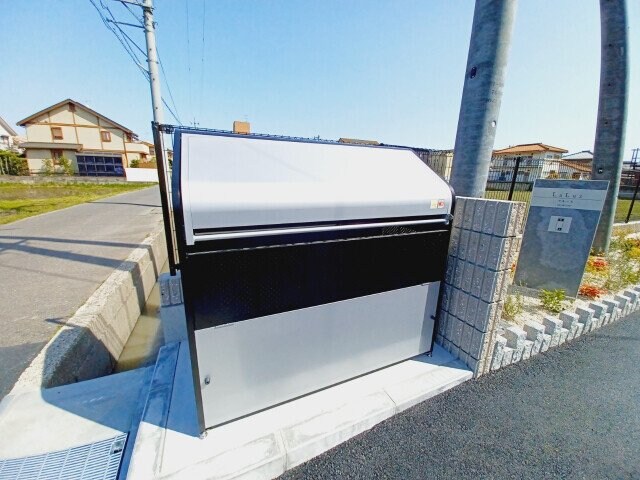 ラルース　Ｂの物件外観写真