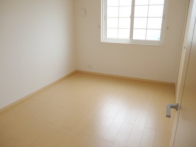 パインテール　ヴィレッジ　Ａ棟の物件内観写真