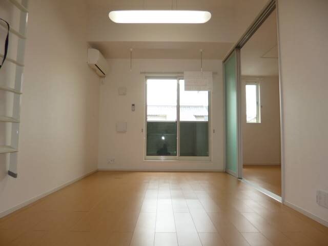 ミルキーウェイＢの物件内観写真