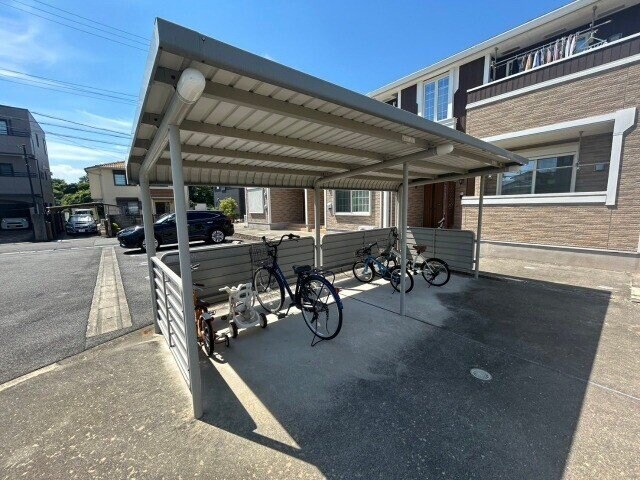 ペニンシュラ　Ｂの物件外観写真