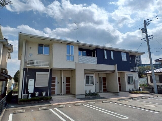 ウィン　ヴィレッジ　Ｂの物件外観写真