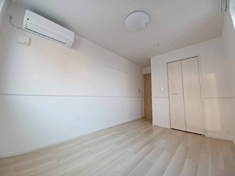 アン・リヴィールの物件内観写真