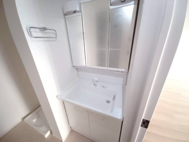 アン・リヴィールの物件内観写真