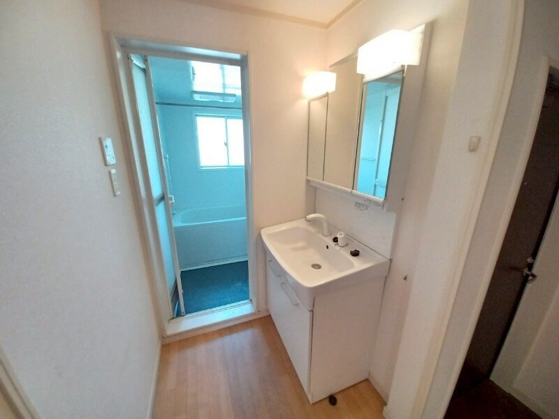 HILLS観音寺　WESTの物件内観写真