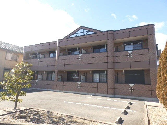 マリンガーデンの物件外観写真