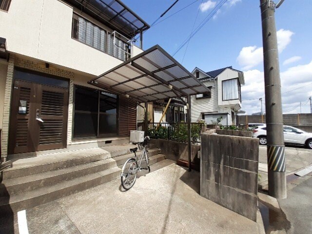 杉山ハイツの物件外観写真