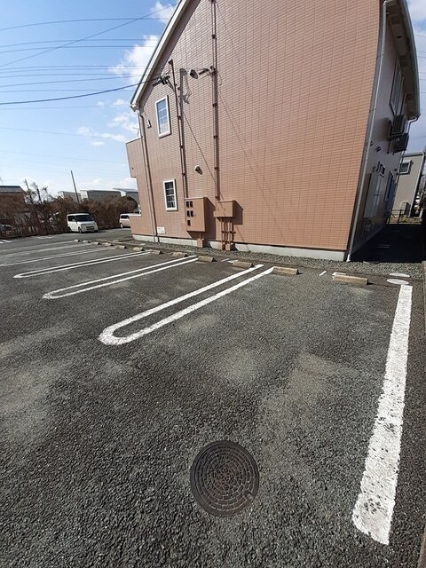 グラン・トゥール　Ａ棟の物件外観写真