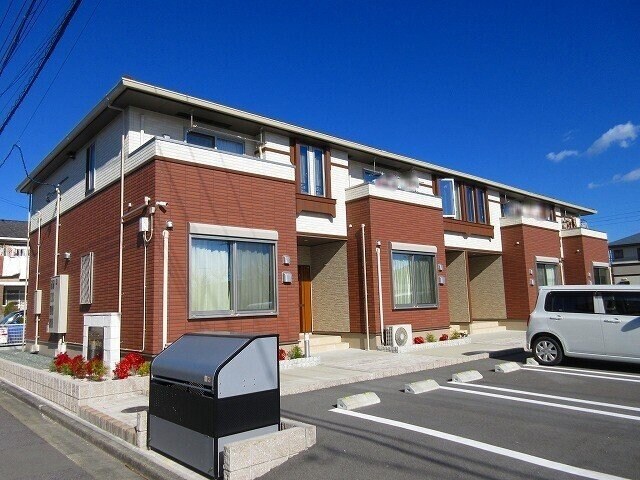 ユートピア・ナミ　ドゥの物件外観写真