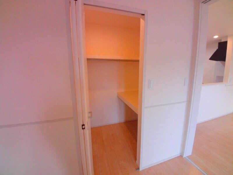 ユートピア・ナミ　ドゥの物件内観写真