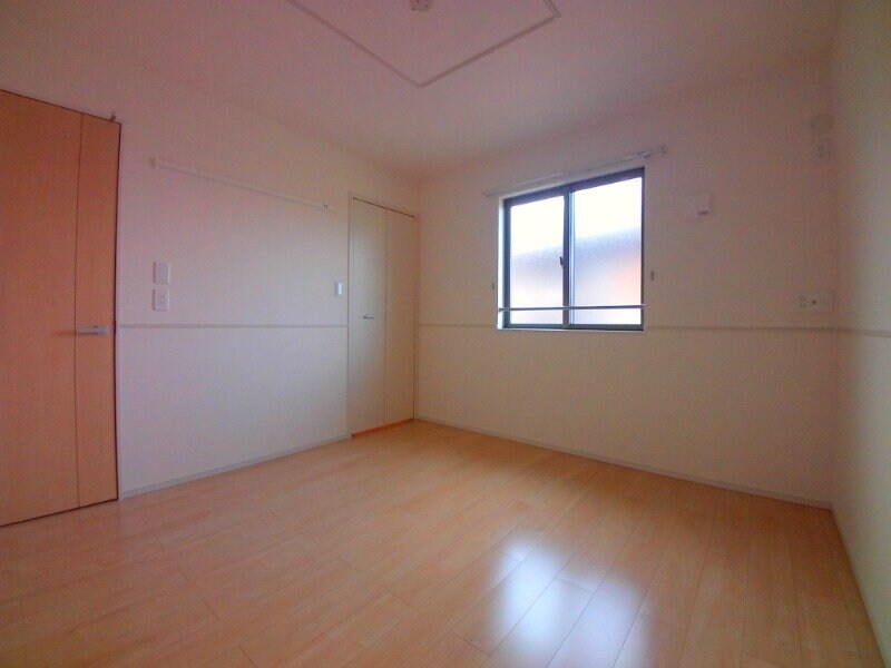 ユートピア・ナミ　ドゥの物件内観写真