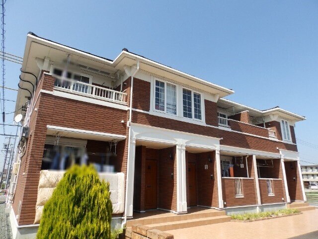 パインテール　ヴィレッジ　Ａ棟の物件外観写真