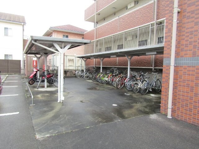 サンヴィヴェールの物件外観写真