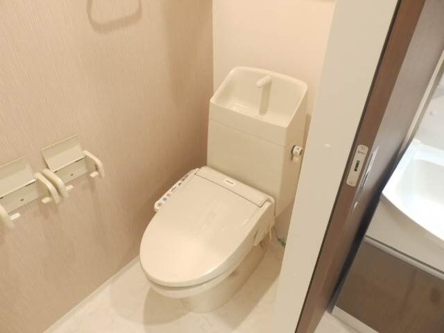 ユニヴァリィＦの物件内観写真