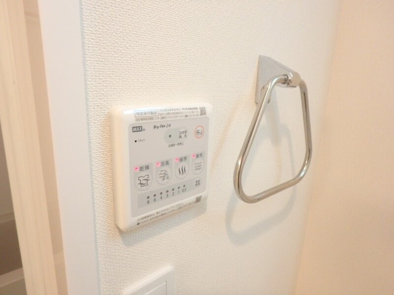 ユニヴァリィＦの物件内観写真