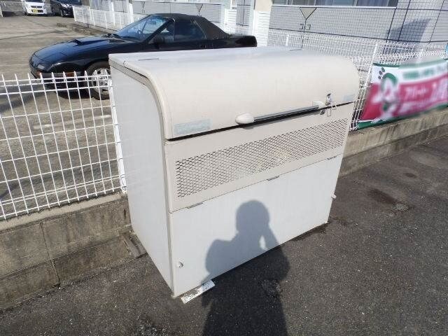 ブルーコーナーの物件外観写真