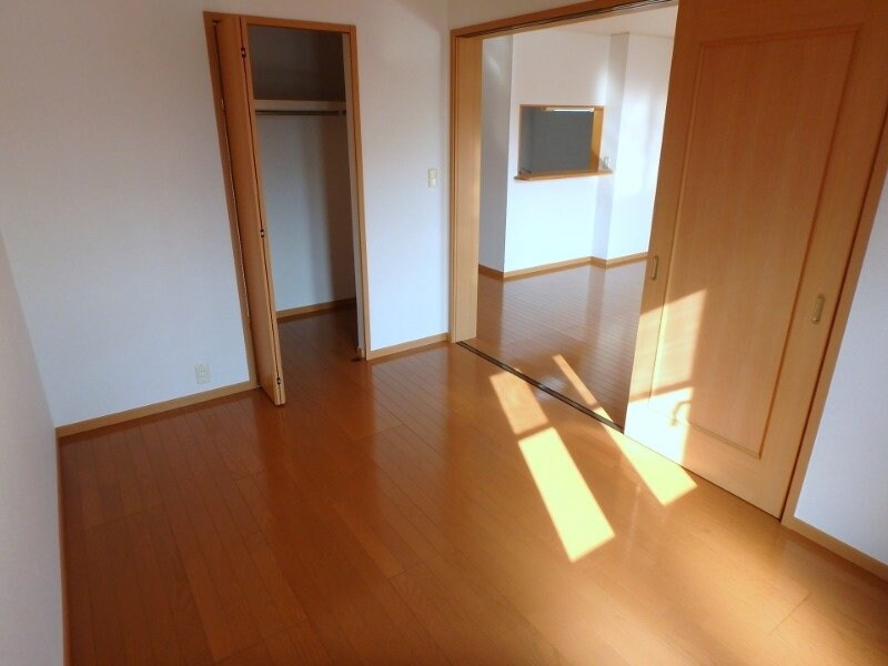 ルサルカ　Ｂ棟の物件内観写真