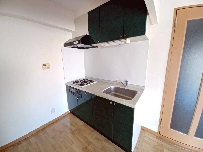 中川ファーストマンションⅢの物件内観写真