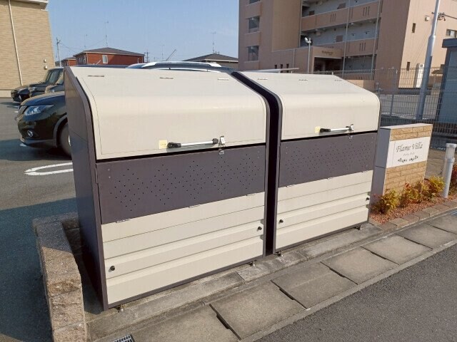 フレイム　ヴィラの物件外観写真