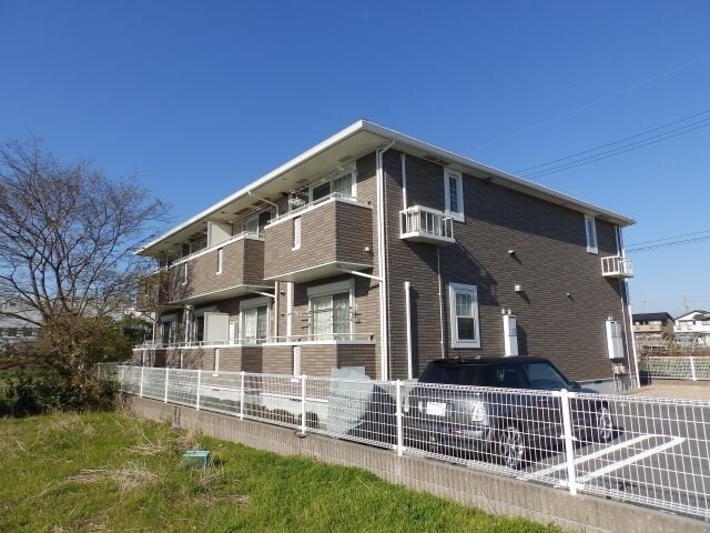 ミラベルの物件外観写真