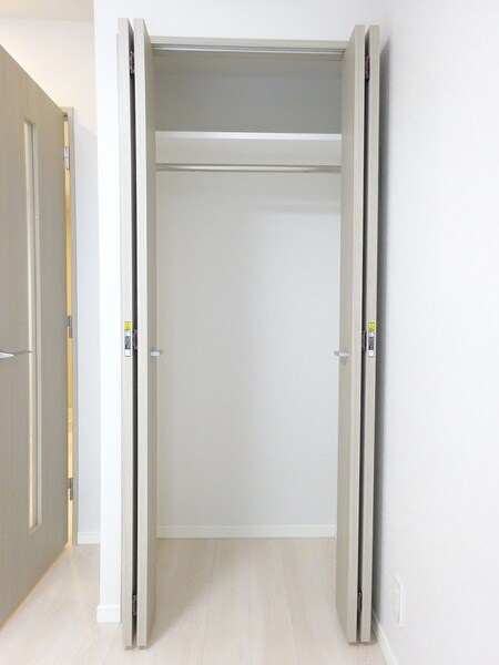 ＡＺＥＳＴお花茶屋Ⅳの物件内観写真