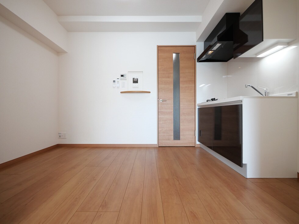 ペアパレス六町2号館の物件内観写真