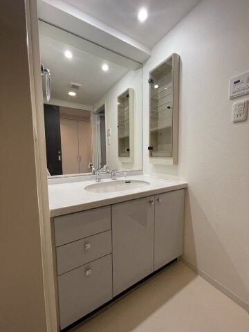 レクセルマンション上野松が谷の物件内観写真