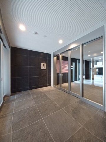 スアヴィス谷在家の物件外観写真