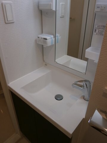 ユリカロゼ東京イーストの物件内観写真