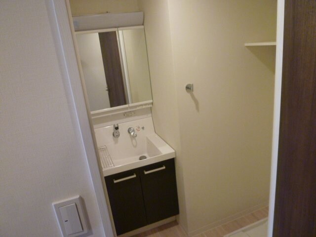 フォンターナ入谷の物件内観写真