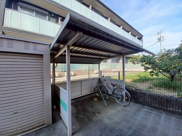 ヴィラはっとりの物件外観写真