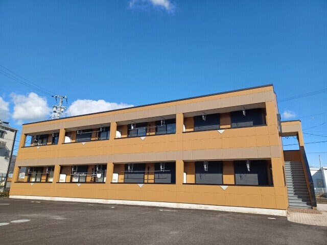 ルーラルスクエアー2の物件外観写真