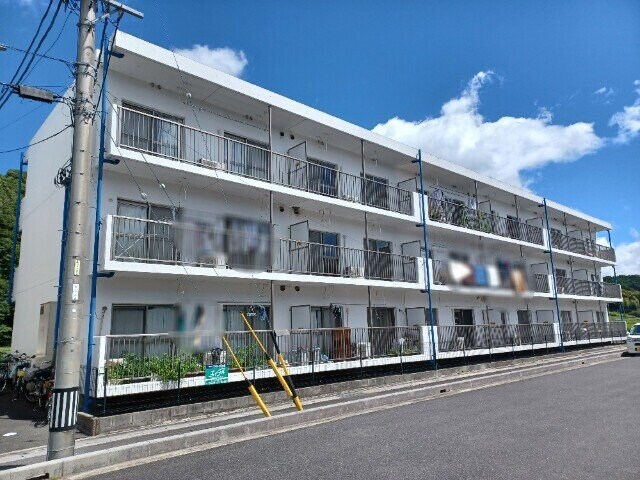 フラット立石B棟（伊賀市別府）の物件外観写真