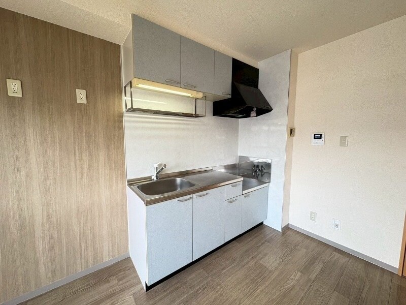 フラット立石B棟（伊賀市別府）の物件内観写真