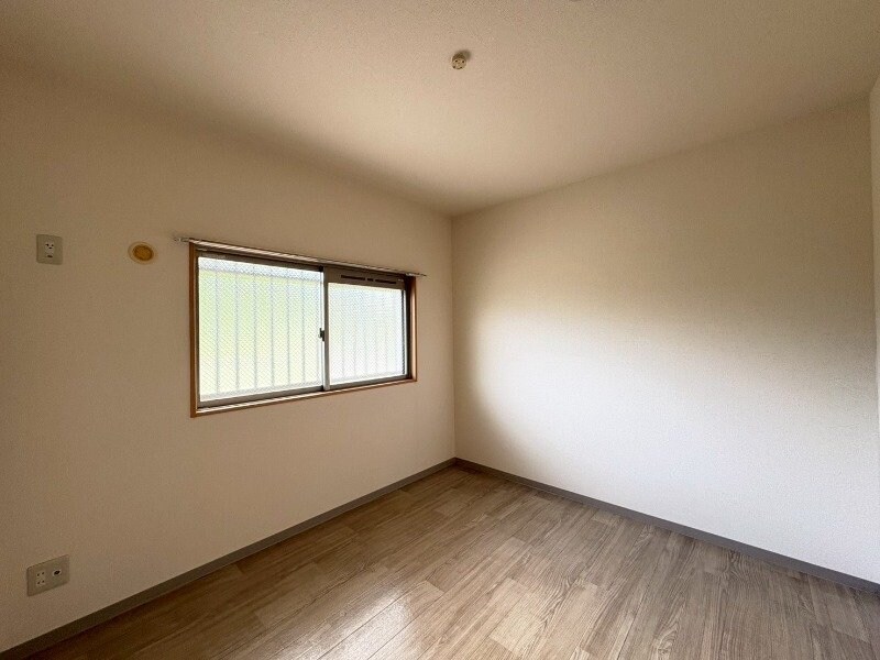 フラット立石B棟（伊賀市別府）の物件内観写真