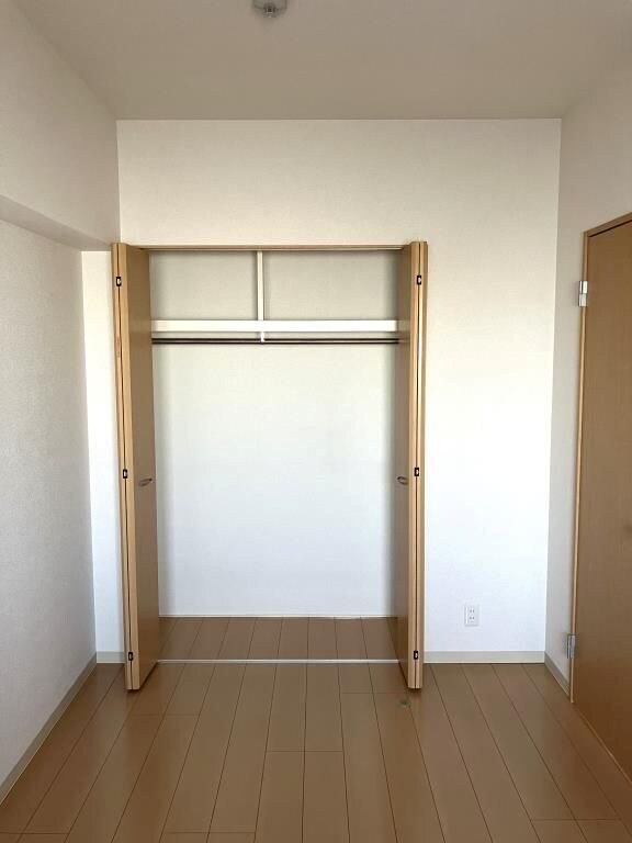 グランドアマレイVII番館の物件内観写真