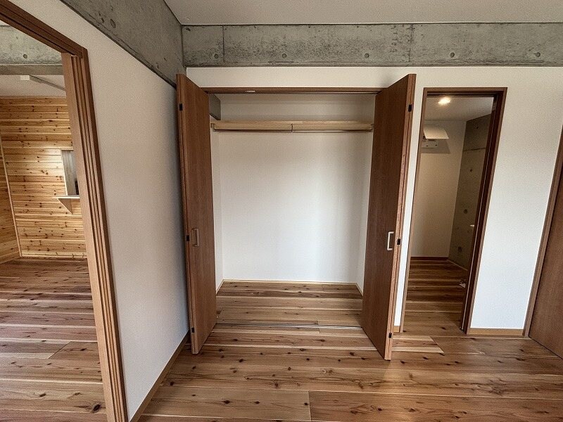 アッパーヤードの物件内観写真