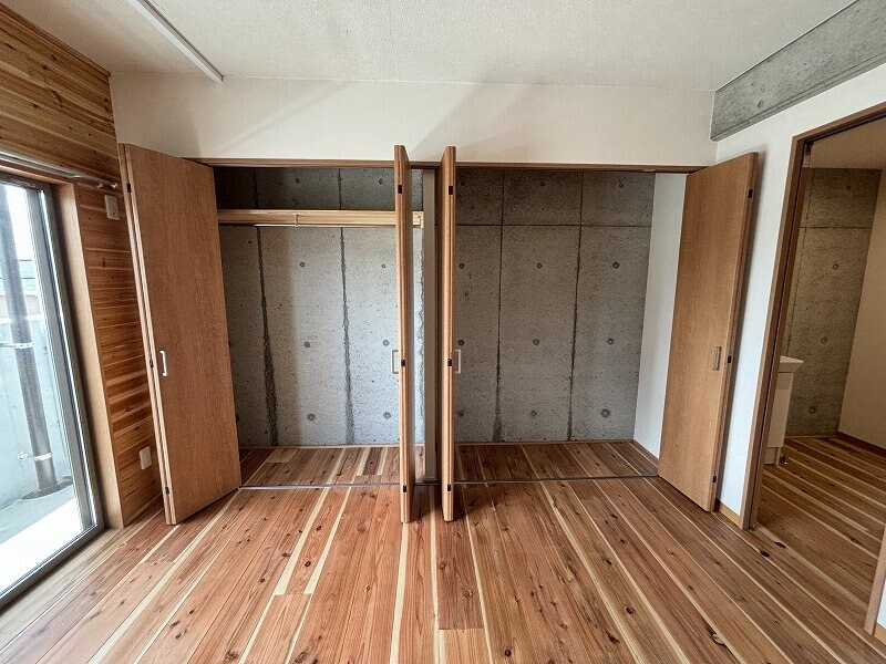 アッパーヤードの物件内観写真