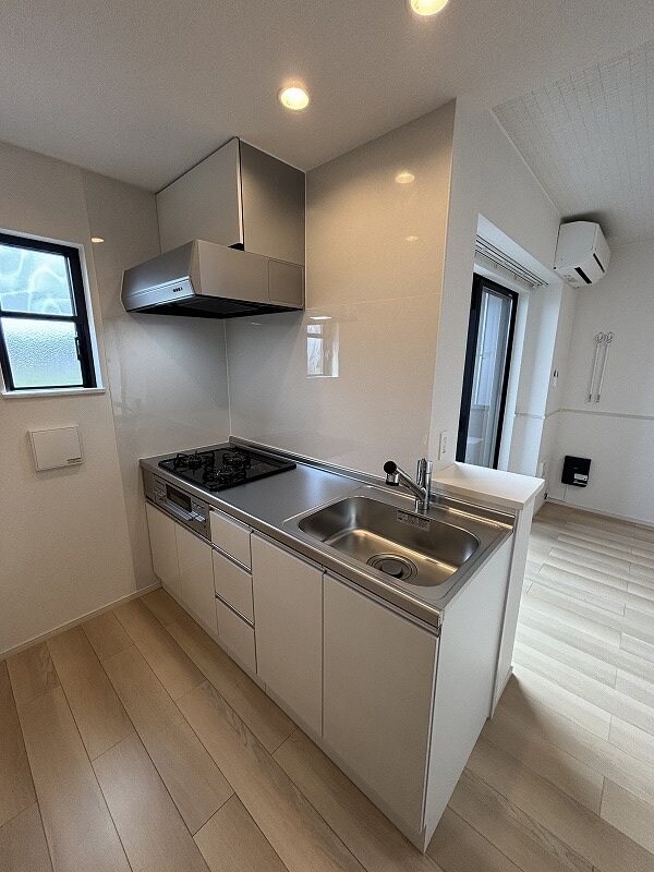 ファミリア長門石の物件内観写真