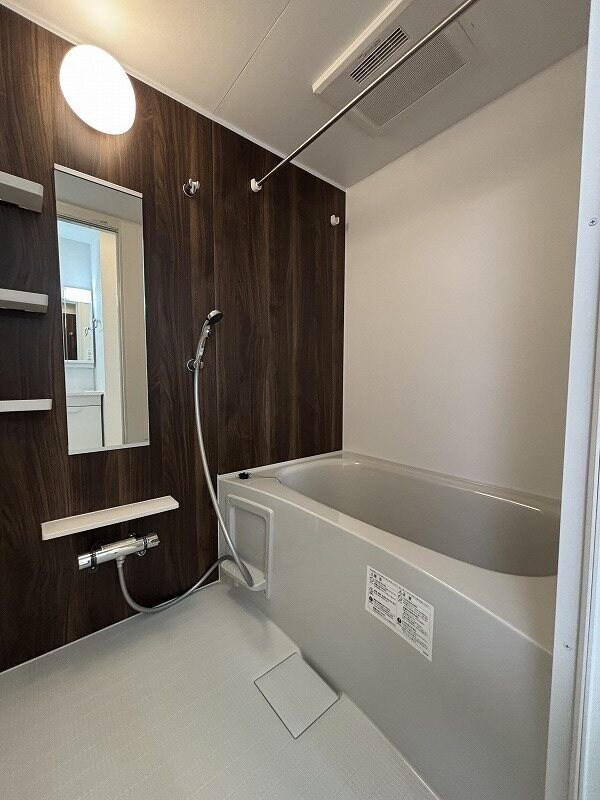 ファミリア長門石の物件内観写真