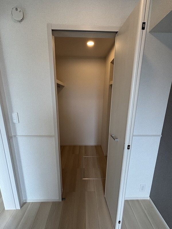 ファミリア長門石の物件内観写真