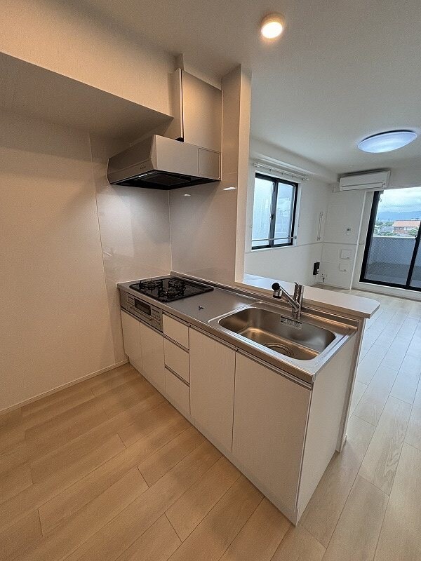 ファミリア長門石の物件内観写真