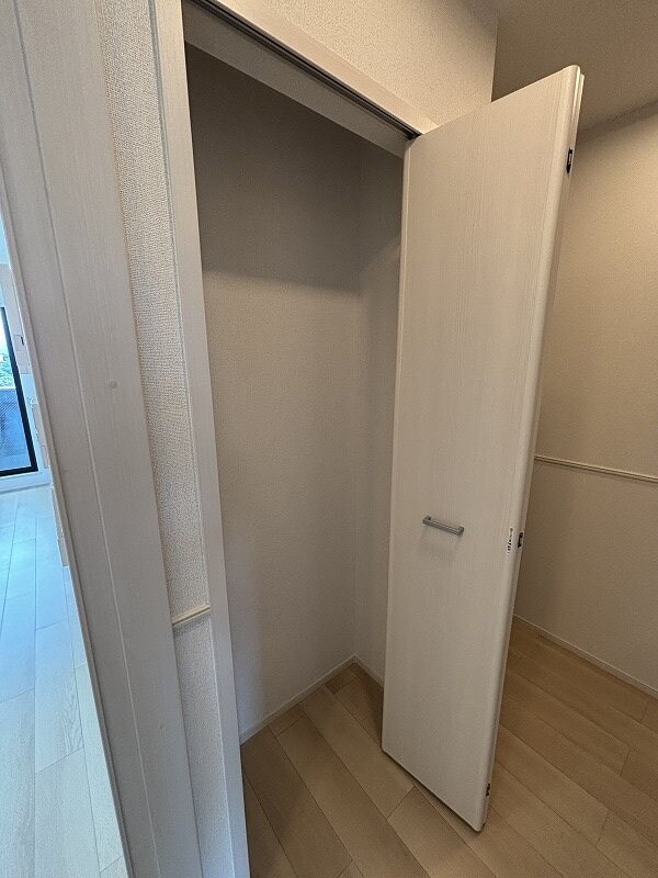 ファミリア長門石の物件内観写真