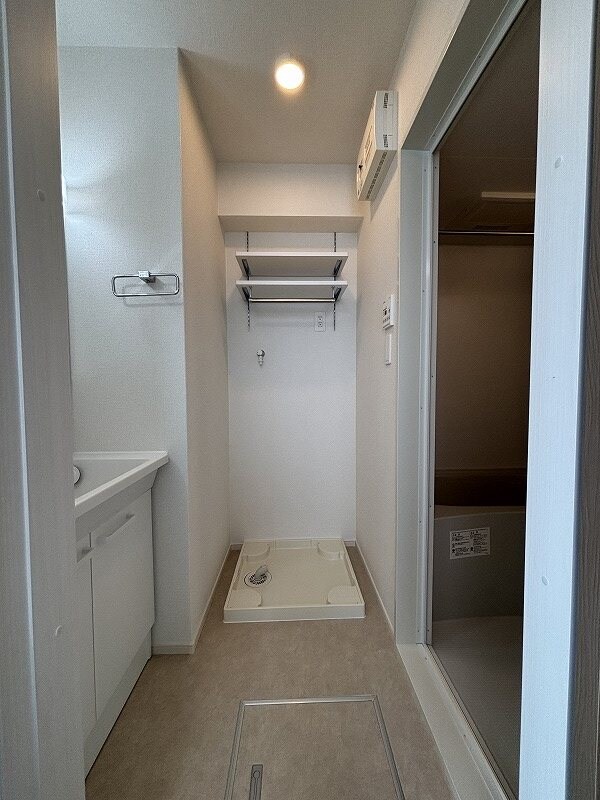 ファミリア長門石の物件内観写真