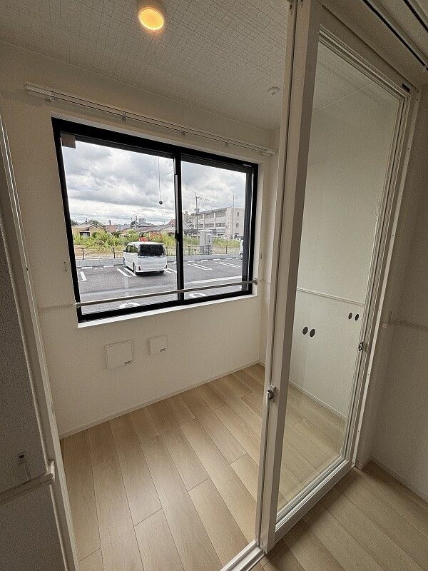 ファミリア長門石の物件内観写真