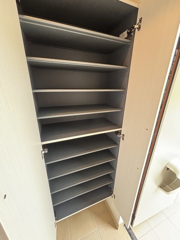 ファミリア長門石の物件内観写真