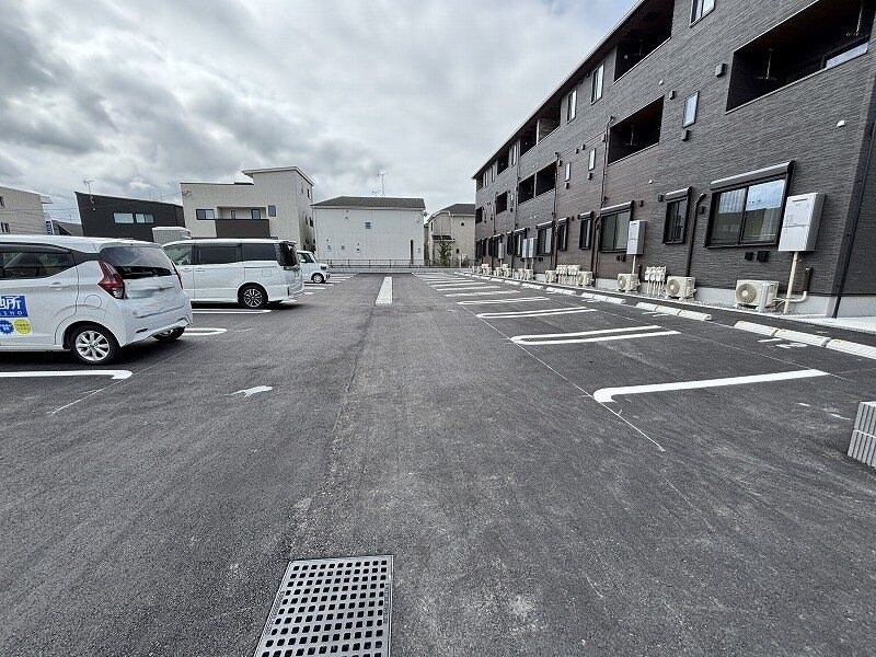 ファミリア長門石の物件内観写真